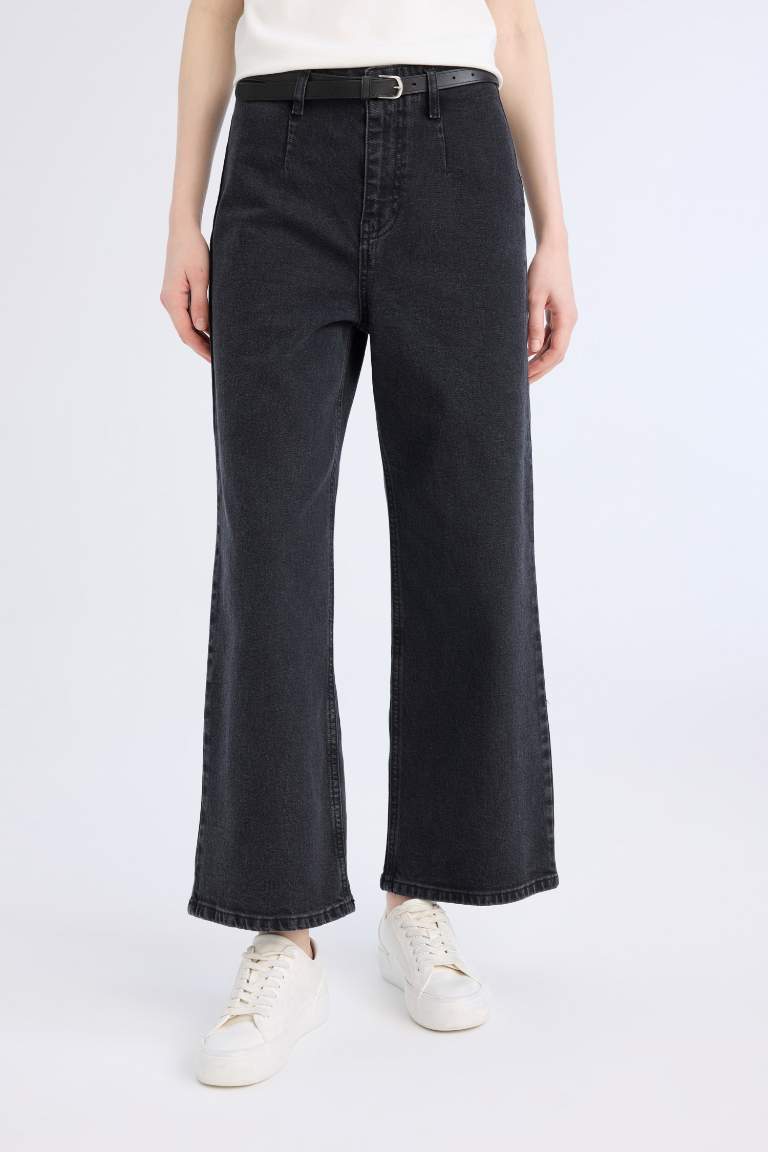 Pantalon Jean taille haute à longueur chevilles Coupe confortable