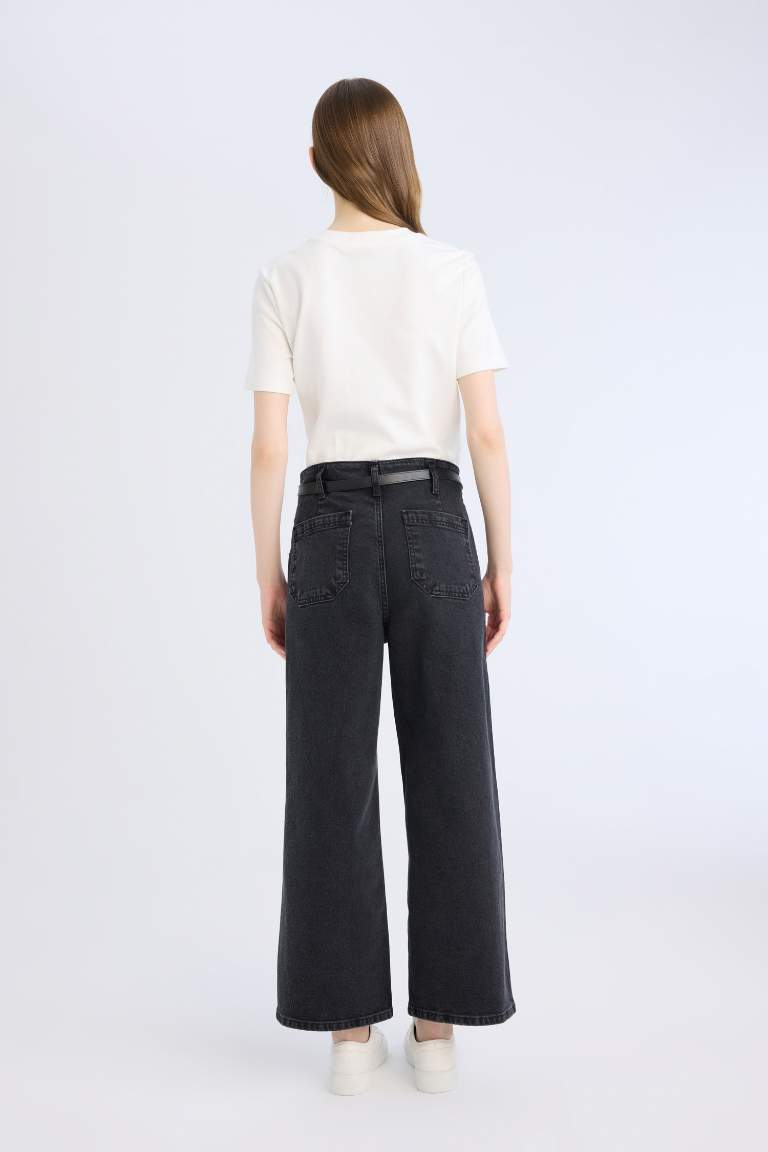 Pantalon Jean taille haute à longueur chevilles Coupe confortable