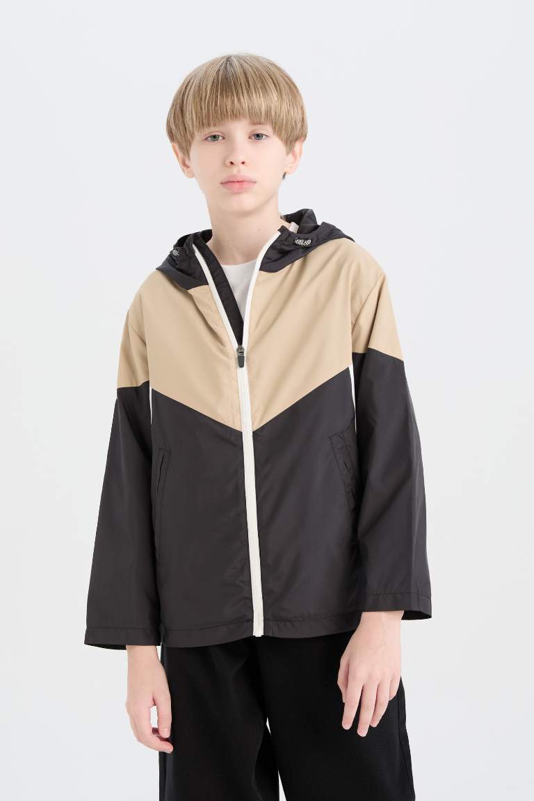 Sweat à capuche imperméable zippé avec poches pour garçon