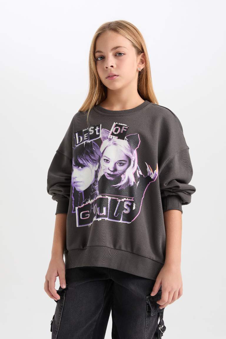 Girl Wednesday Oversize Fit Crew Neck Sweatshirt