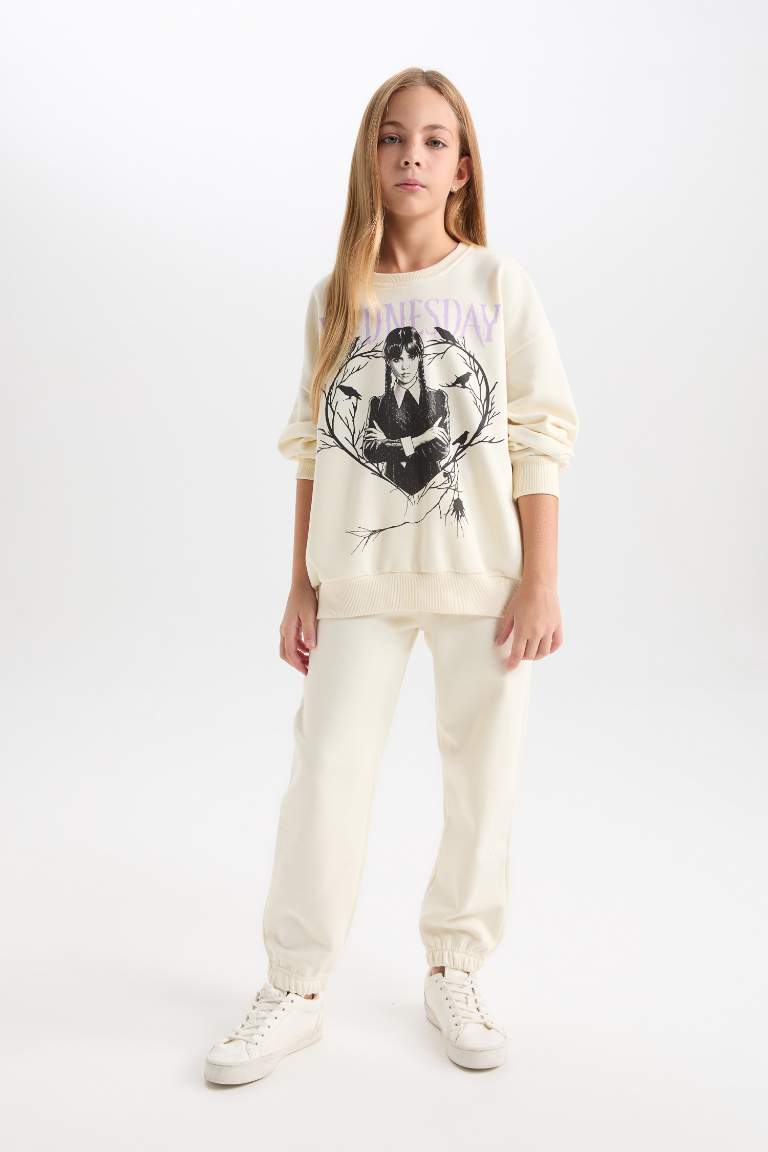 Girl Wednesday Oversize Fit Crew Neck Sweatshirt