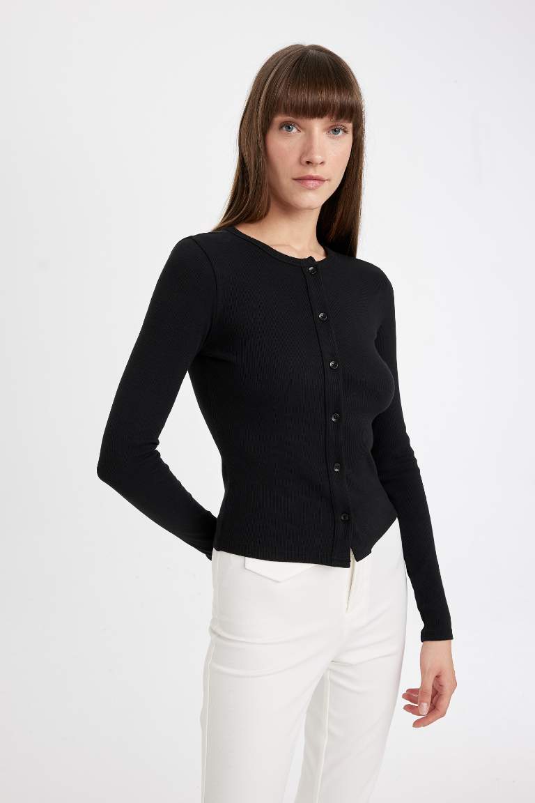 Cardigan Slim à col rond et à boutons pour Femme