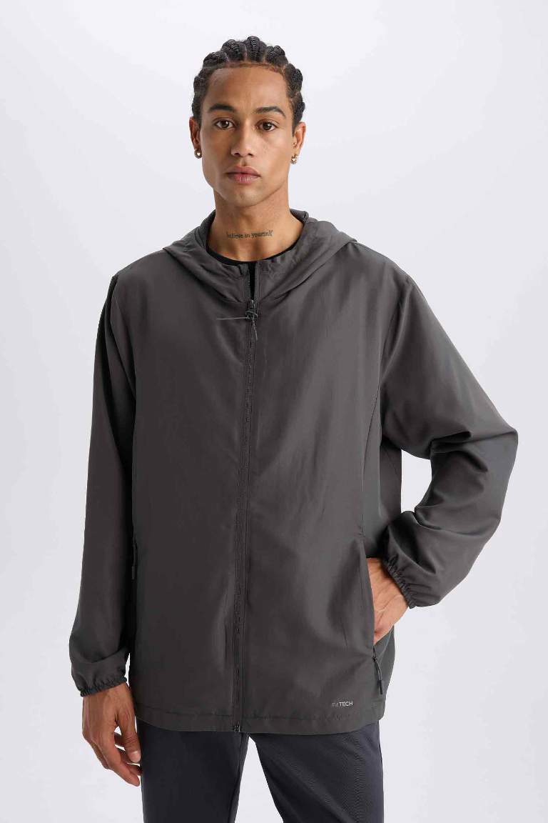 Sweat à capuche imperméable avec doublure en filet de DeFactoFit