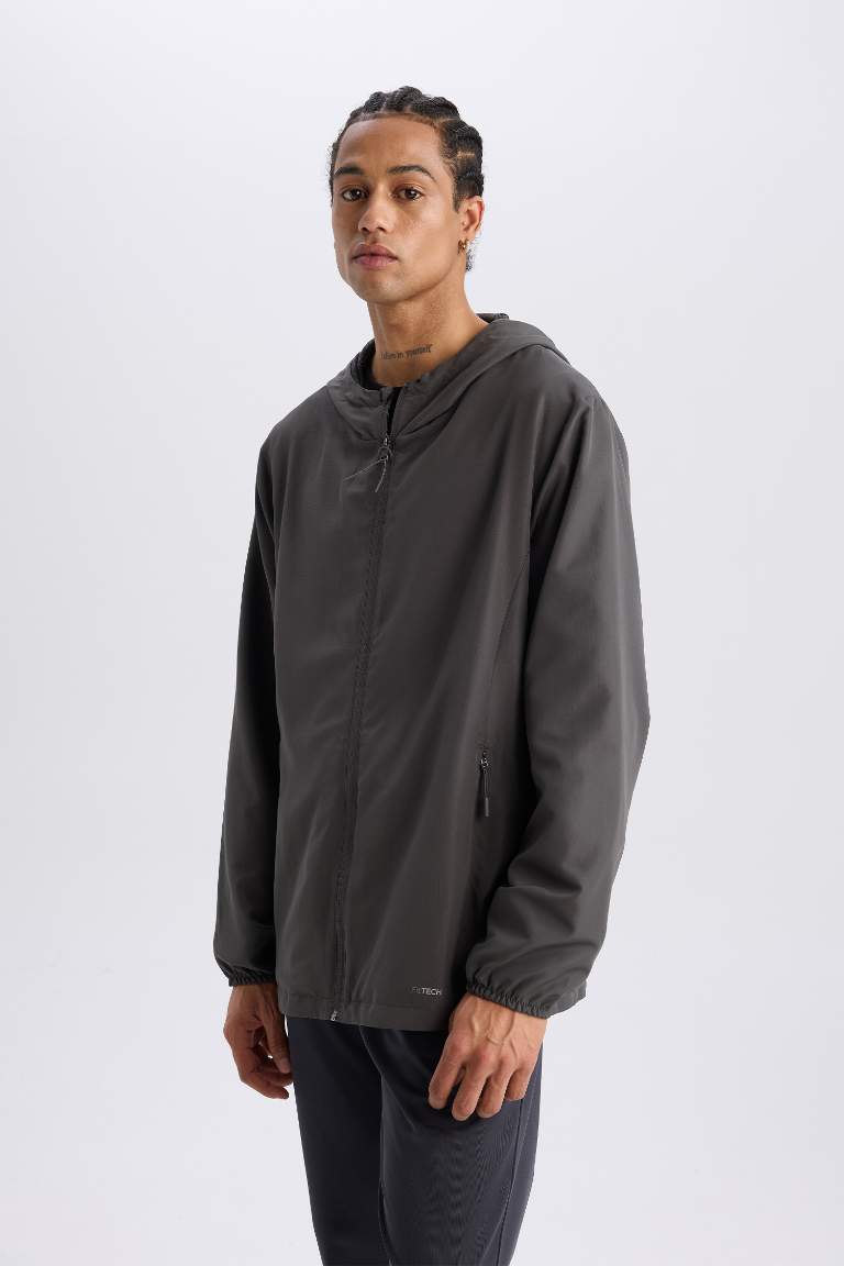 Sweat à capuche imperméable avec doublure en filet de DeFactoFit