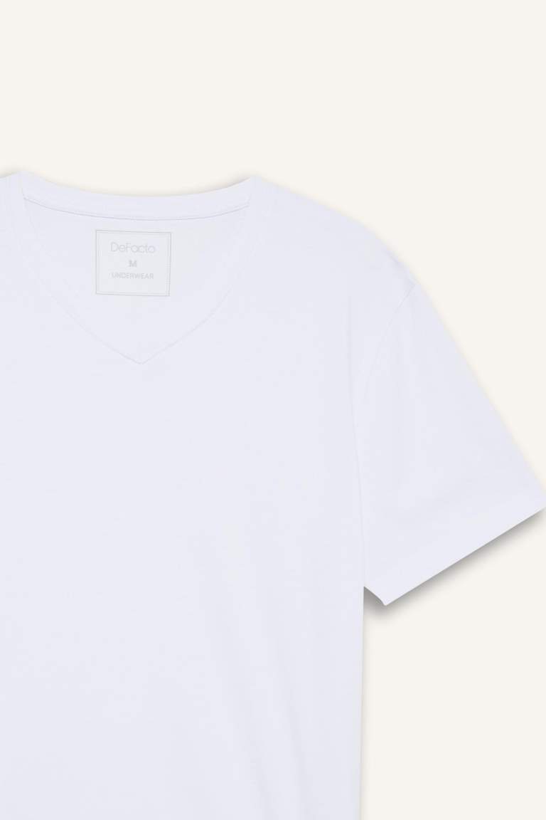 Slim Fit Dar Kesim V Yaka Üst