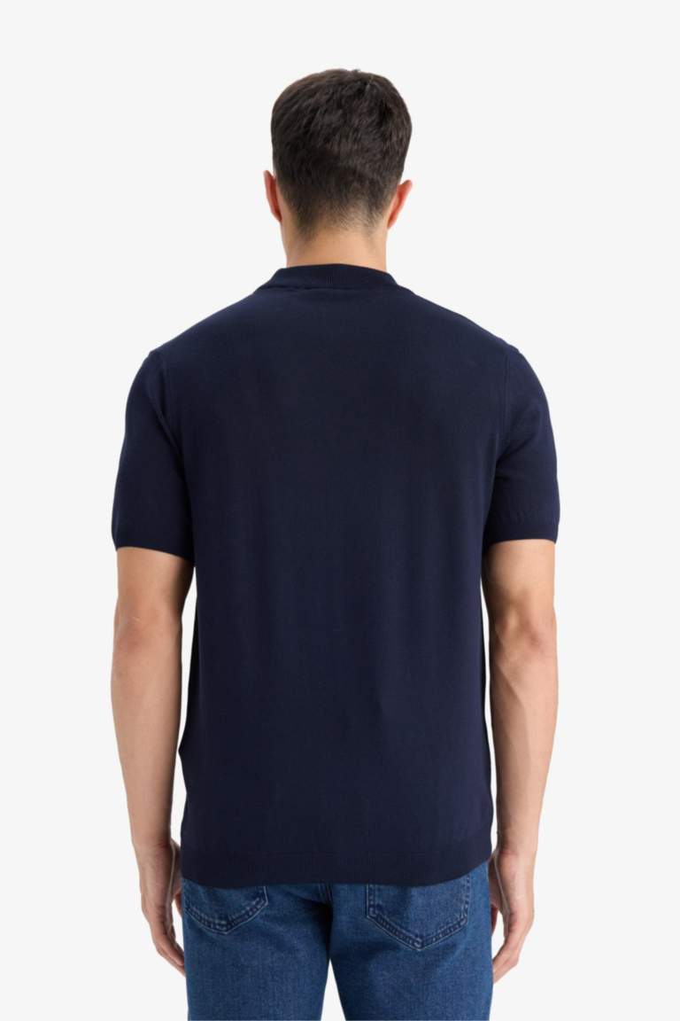 Standard Fit Crew Neck Knitwear T-Shirt