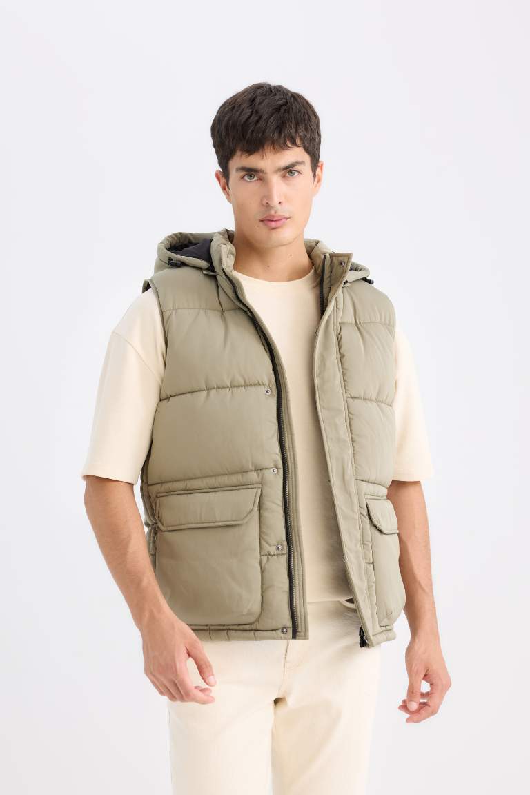 Regular Fit Hooded Zippered Pocket Puffer Vest