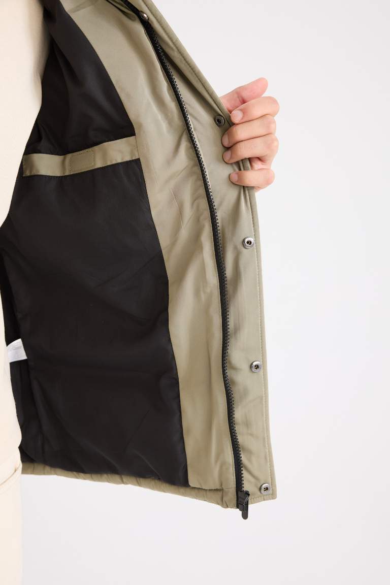 Regular Fit Hooded Zippered Pocket Puffer Vest