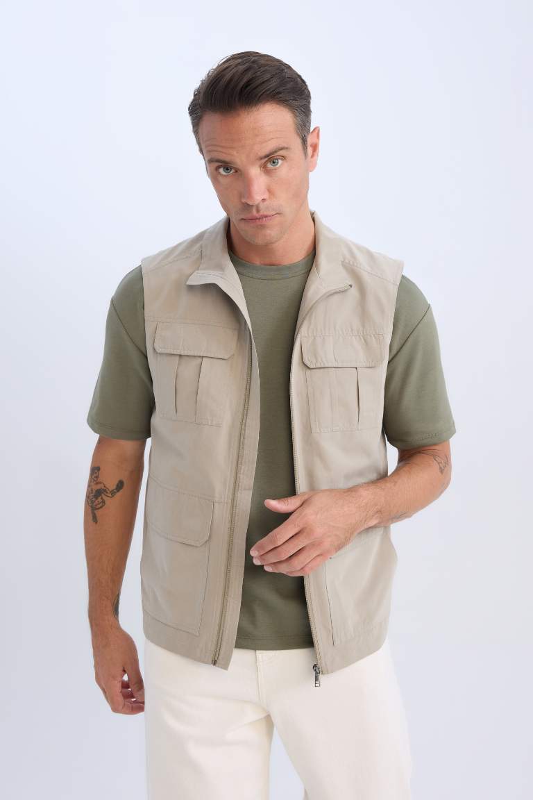 Regular Fit High Neck Vest