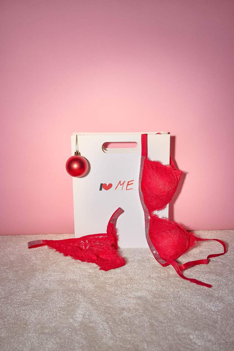 Fall in Love Lace Removable Padded Red Bra