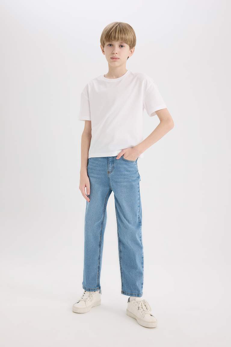 Boy Loose Fit Straight Leg Jeans