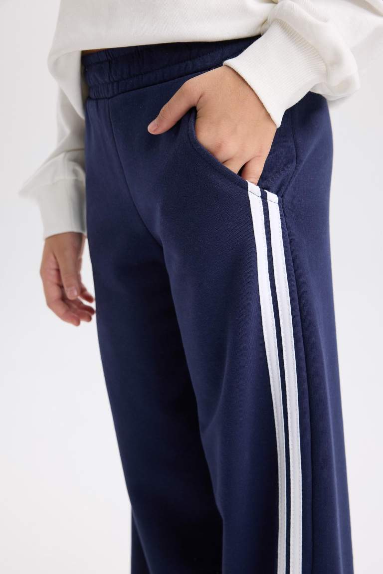 Girl Wide Leg Striped Sweatpants