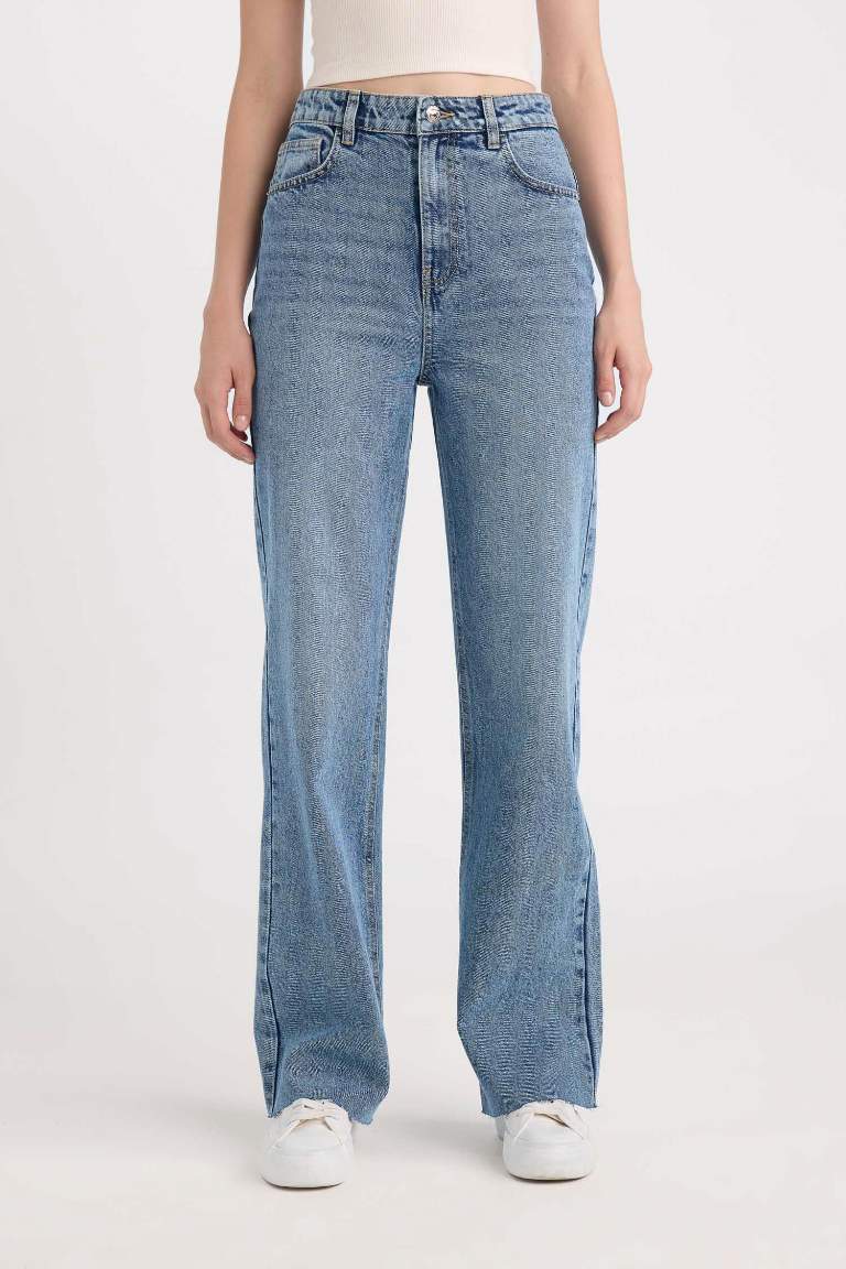 بنطرون جينز كروب برجل واسع وايد ليج وخصر عالي