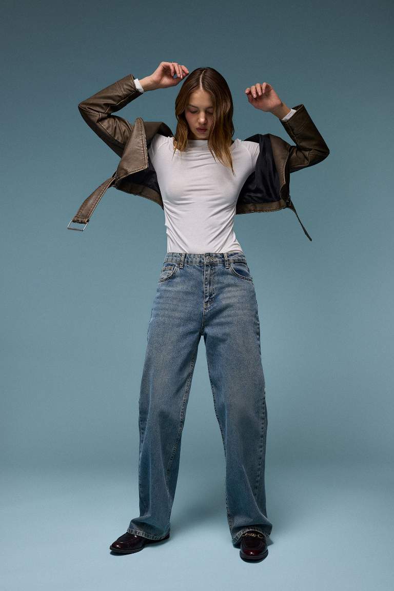 90's Wide Leg High Waist Long Washed Jeans