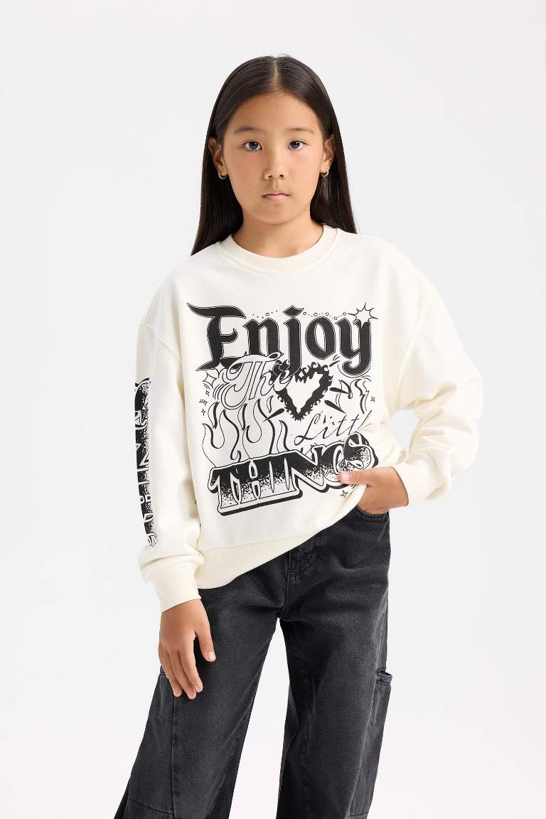 Girl Oversize Fit Mold Crew Neck Sweatshirt