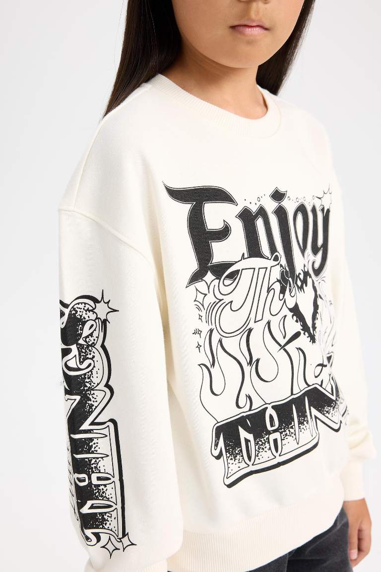 Girl Oversize Fit Mold Crew Neck Sweatshirt