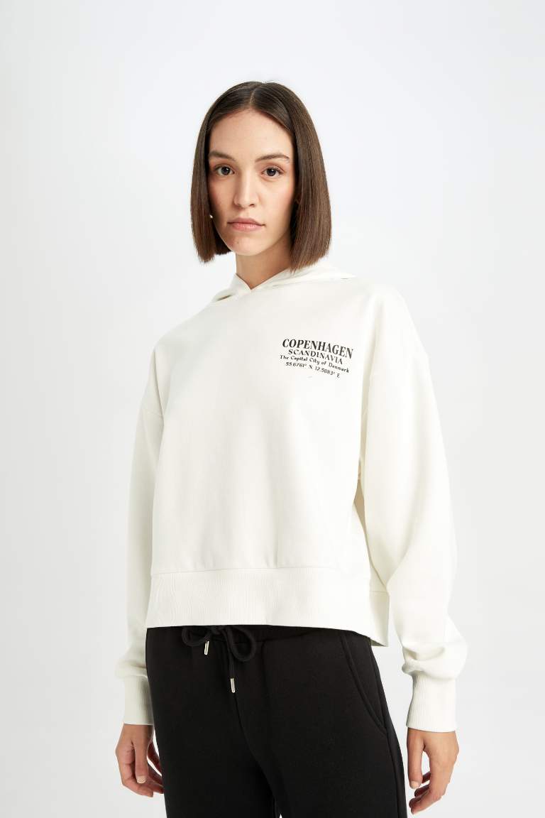 Sweat à capuche avec imprimé à coupe Boxy