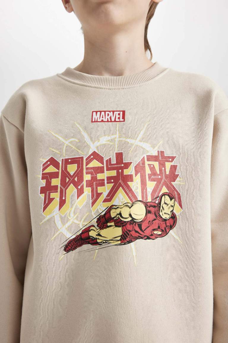 Boy Marvel Comics Regular Fit Crew Neck Thick Sweatshirt