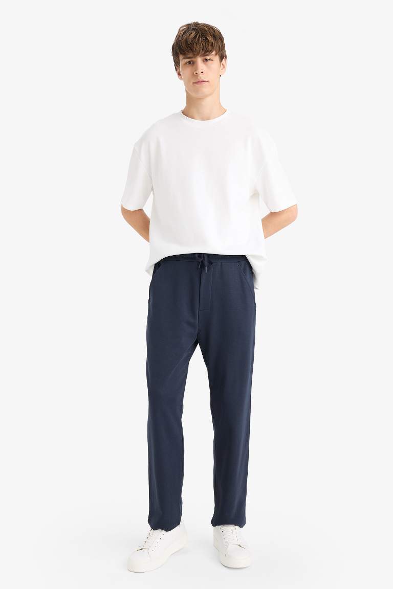 Regular Fit Basic Düz Beli Bağcıklı Düz Paça Cepli Eşofman Altı