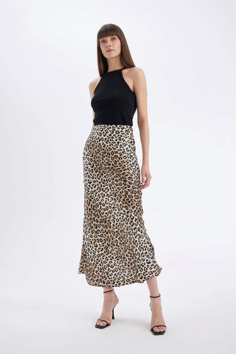 Straight Fit Normal Bel Leopar Desenli Saten Maxi Etek