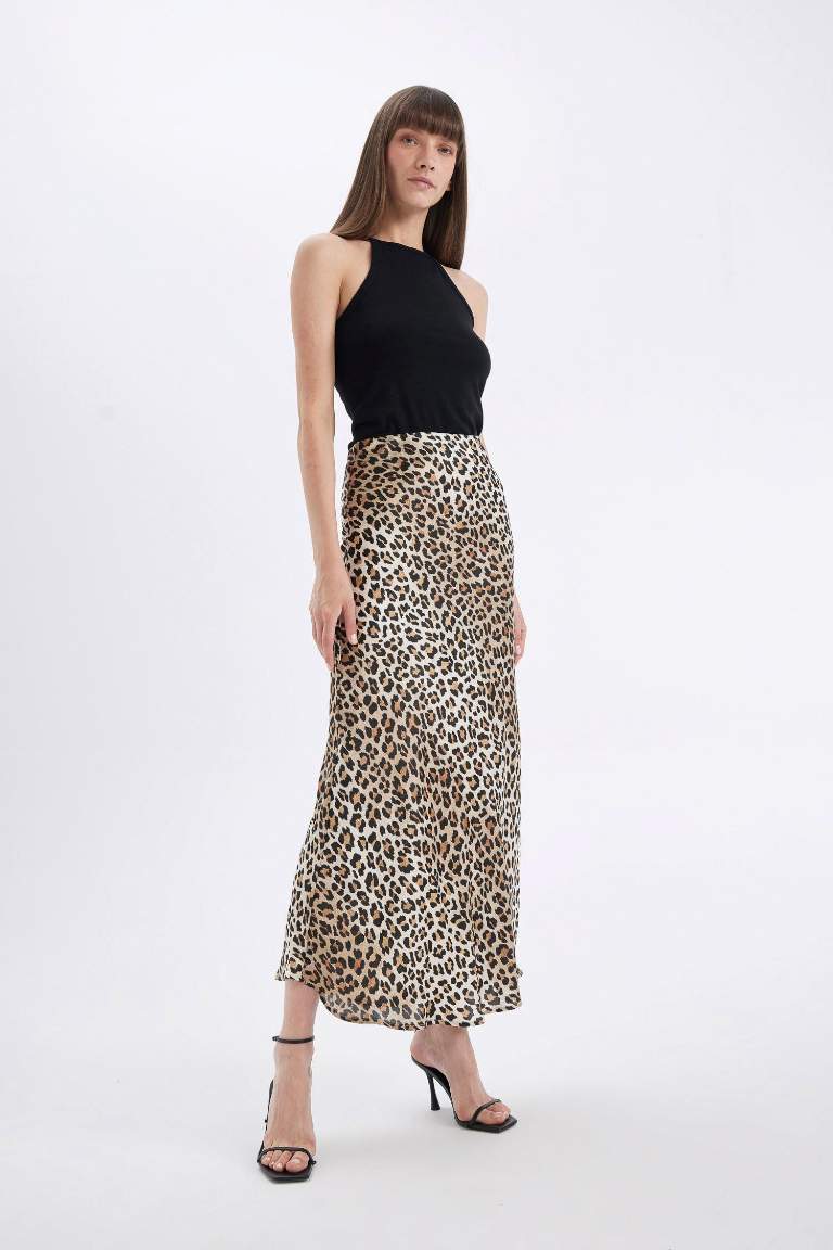 Straight Fit Normal Bel Leopar Desenli Saten Maxi Etek