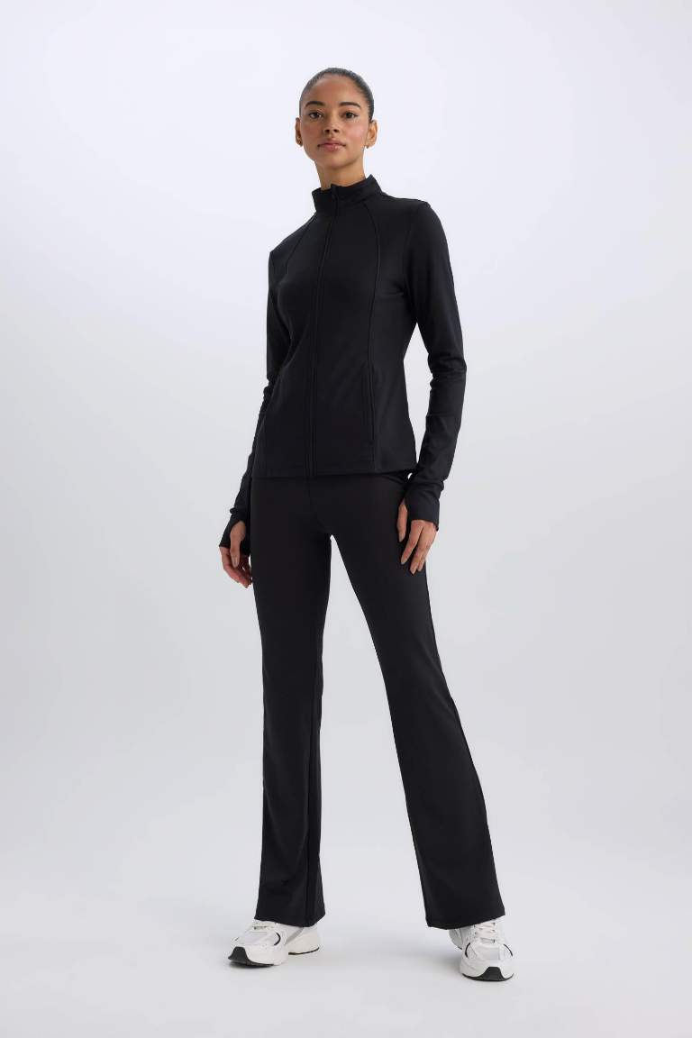 DeFactoFit Flare Fit Toparlayıcı Yüksek Bel İspanyol Paça Standart Boy Soft Touch Sporcu Pantolon