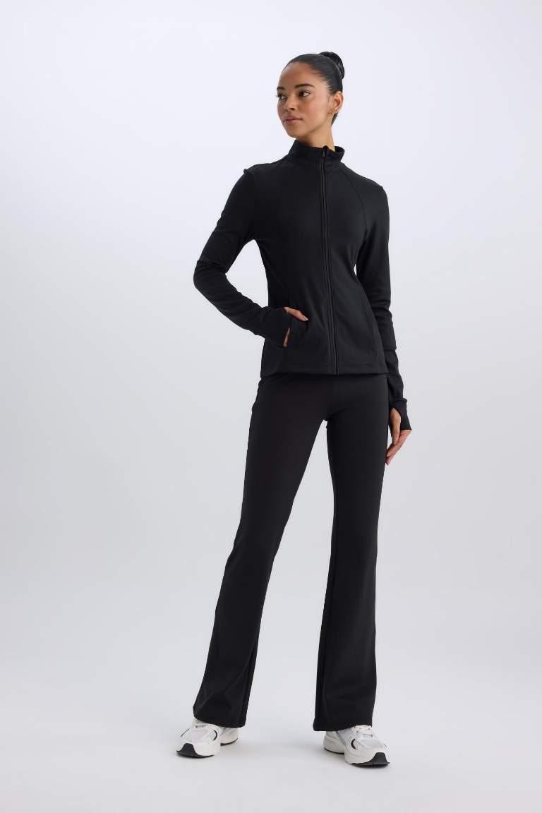 DeFactoFit Flare Fit Toparlayıcı Yüksek Bel İspanyol Paça Standart Boy Soft Touch Sporcu Pantolon