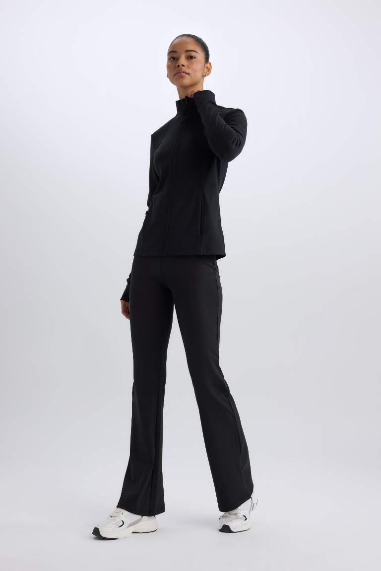 DeFactoFit Flare Fit Toparlayıcı Yüksek Bel İspanyol Paça Standart Boy Soft Touch Sporcu Pantolon