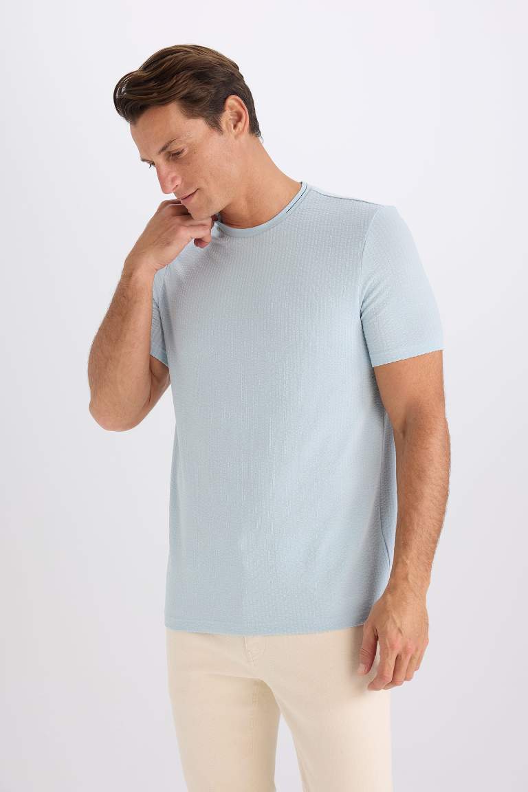 Slim Fit Crew Neck Crinkle T-Shirt