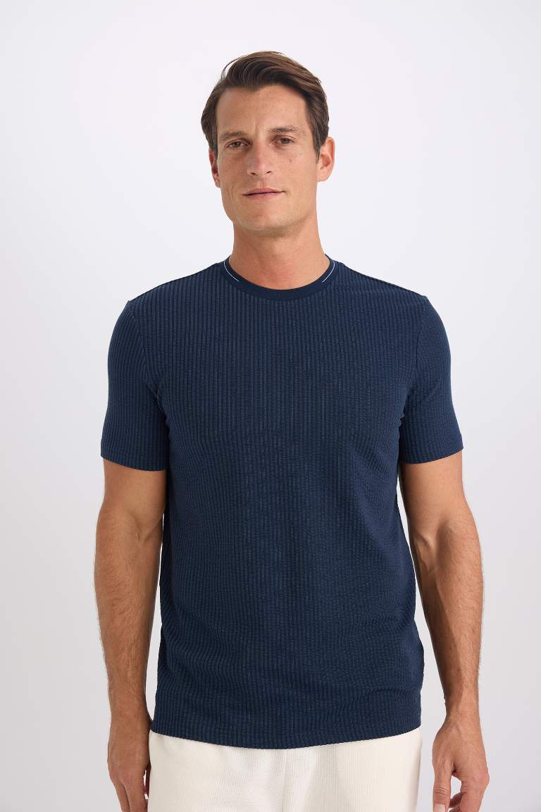 Slim Fit Crew Neck Crinkle T-Shirt