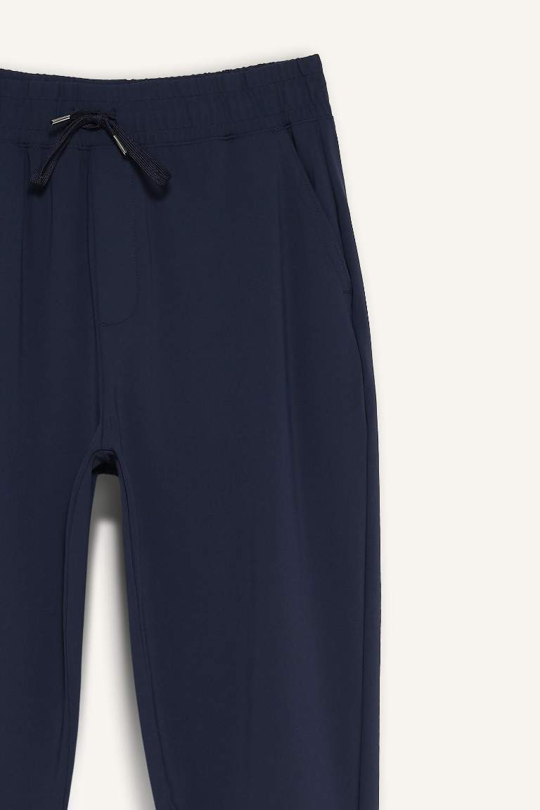 DeFactoFit Slim Fit Dar Kesim Standart Paça Sporcu Jogger Eşofman Altı