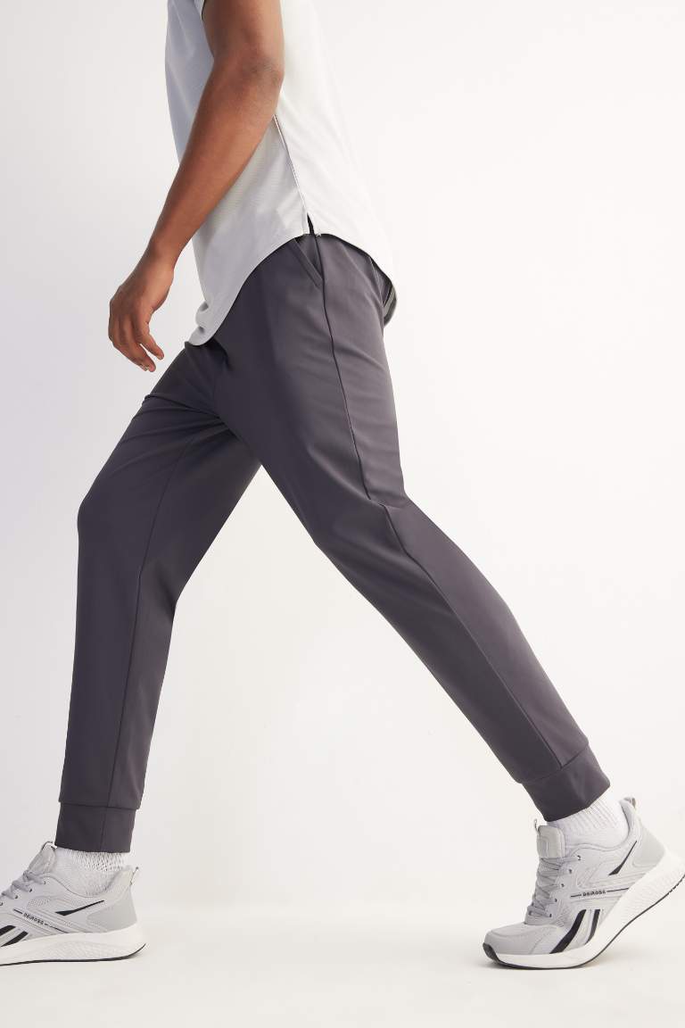 Slim Fit Jogger