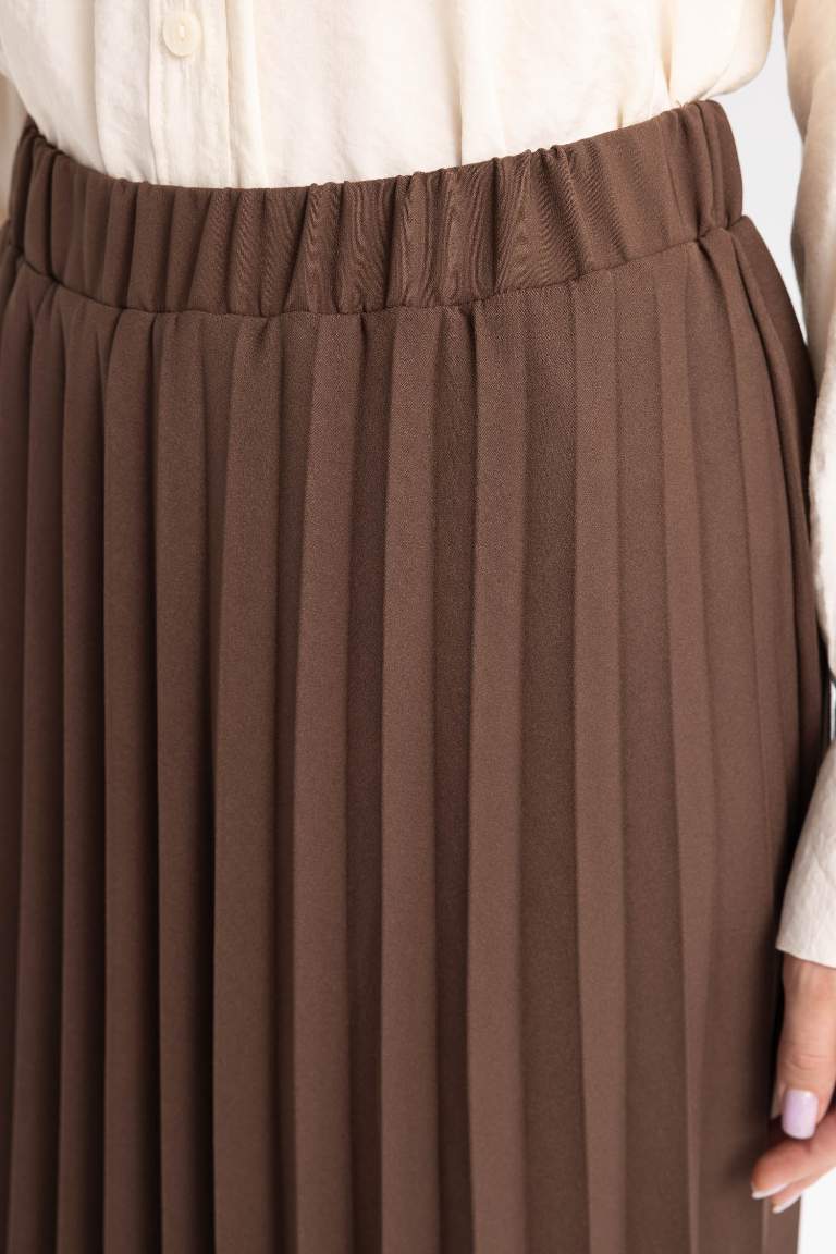 Pleated Flexible Waist Maxi Basic Skirt