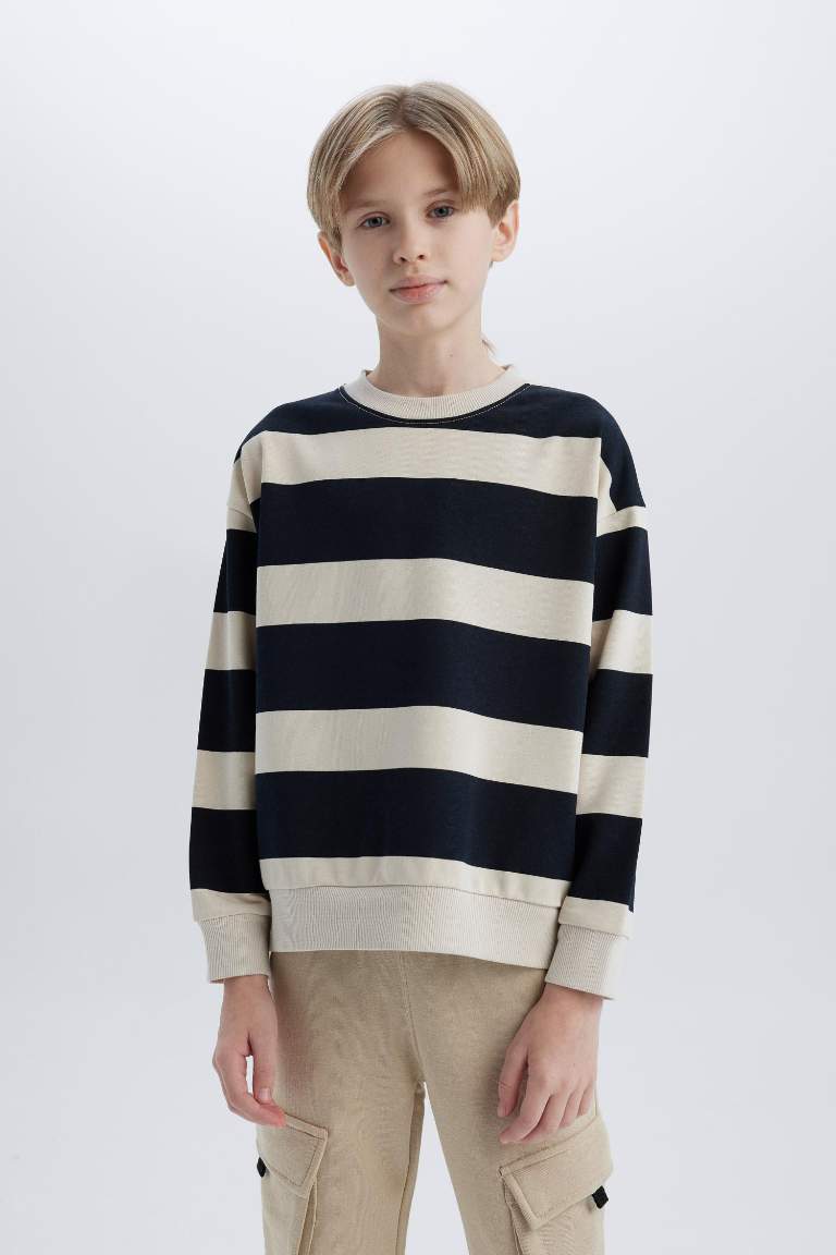 Boy Oversize Fit Crew Neck Striped Sweatshirt