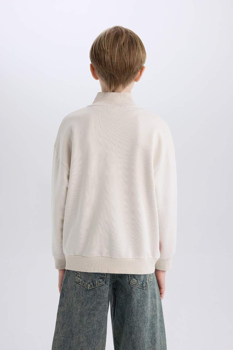 Boy Oversize Fit Turtleneck Sweatshirt