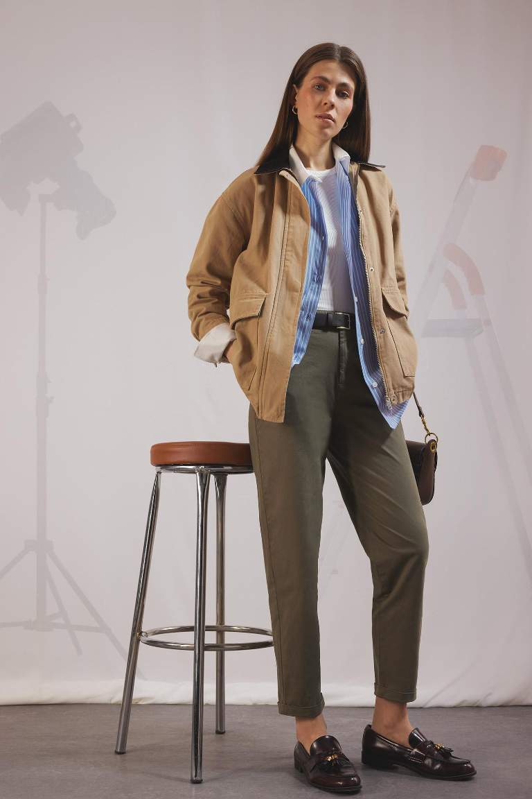 Carrot Fit Pocketed High Waist Gabardine Trousers