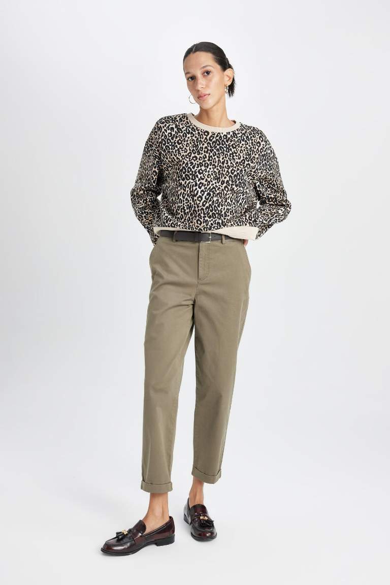 Carrot Fit Pocketed High Waist Gabardine Trousers