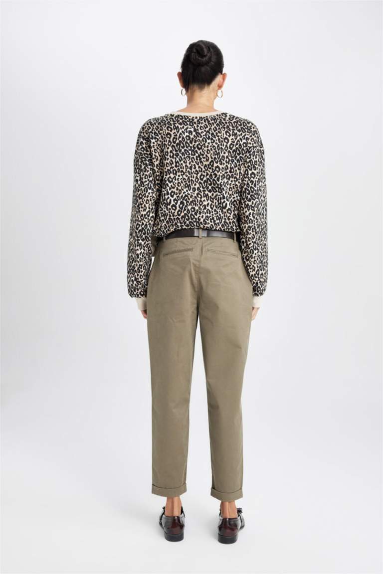 Carrot Fit Pocketed High Waist Gabardine Trousers