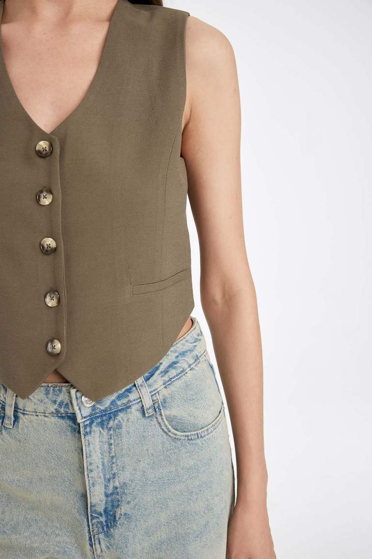 Regular Fit V-Neck Vest