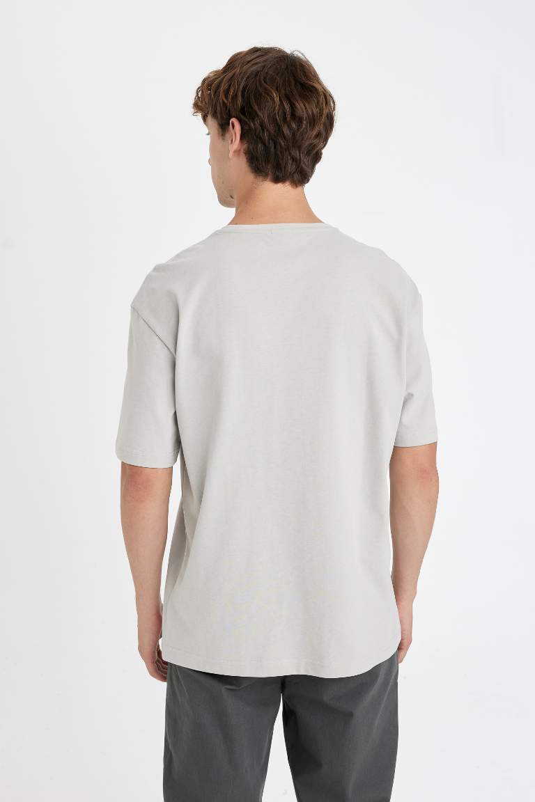 Boxy Fit Crew Neck Short Sleeve Basic T-Shirt