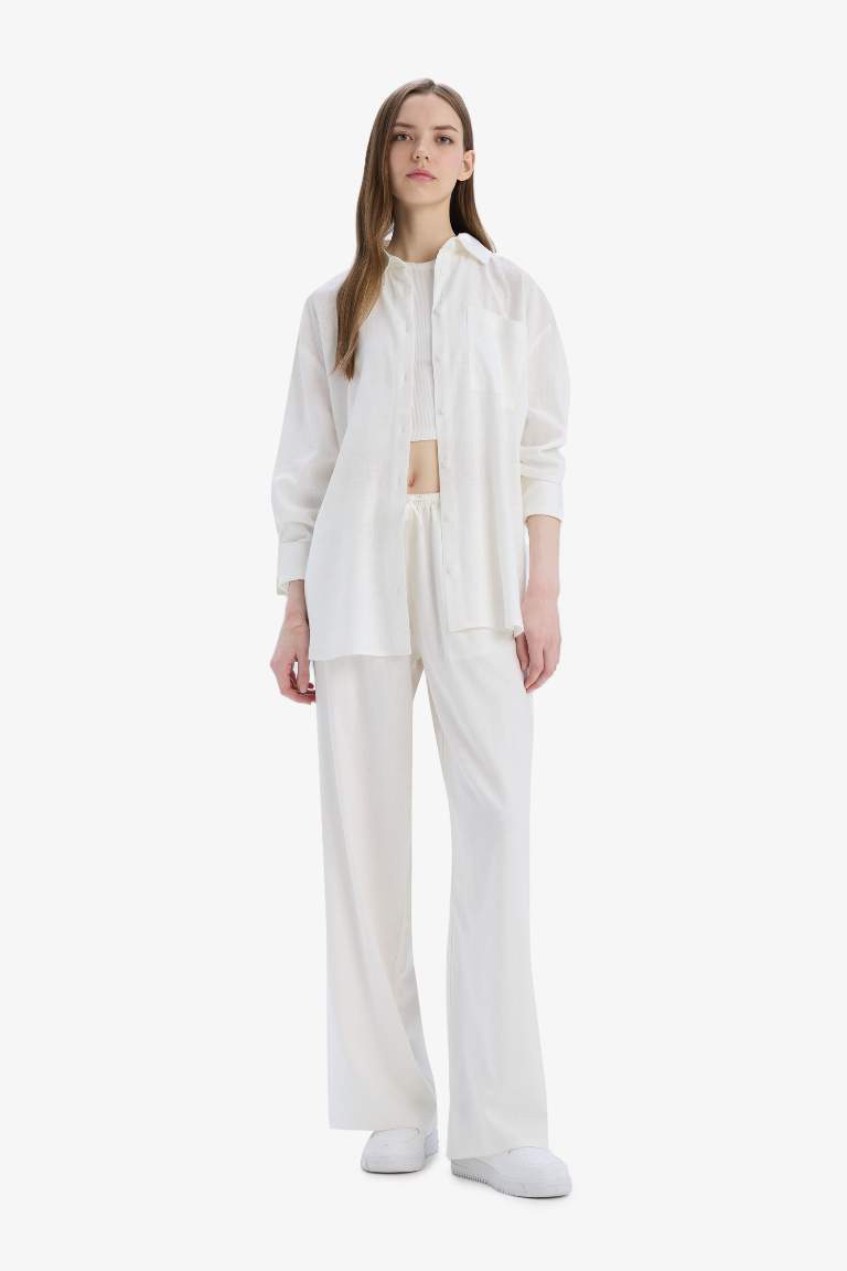 Oversize широкая рубашка с воротником и длинными рукавами