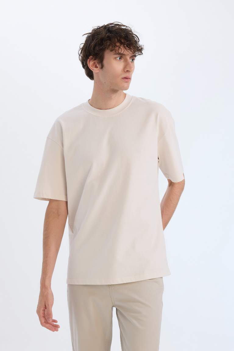 Boxy Fit Crew Neck Basic T-shirt