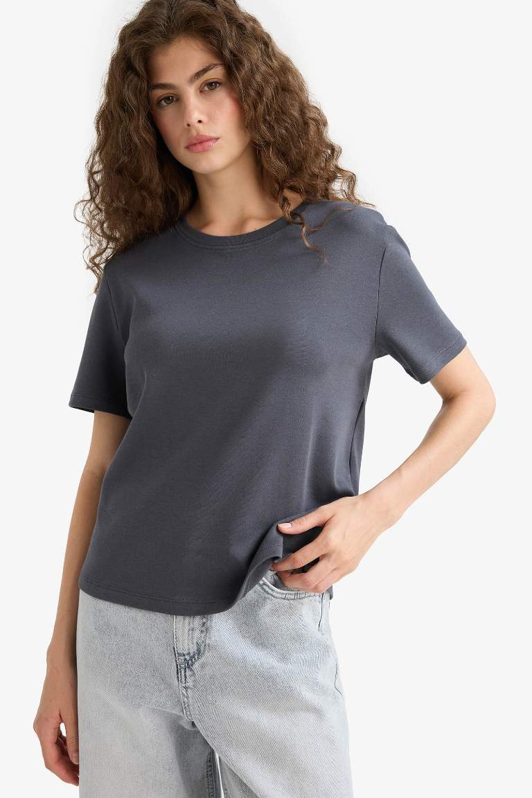 Regular Fit Bisiklet Yaka Kısa Kollu Tişört