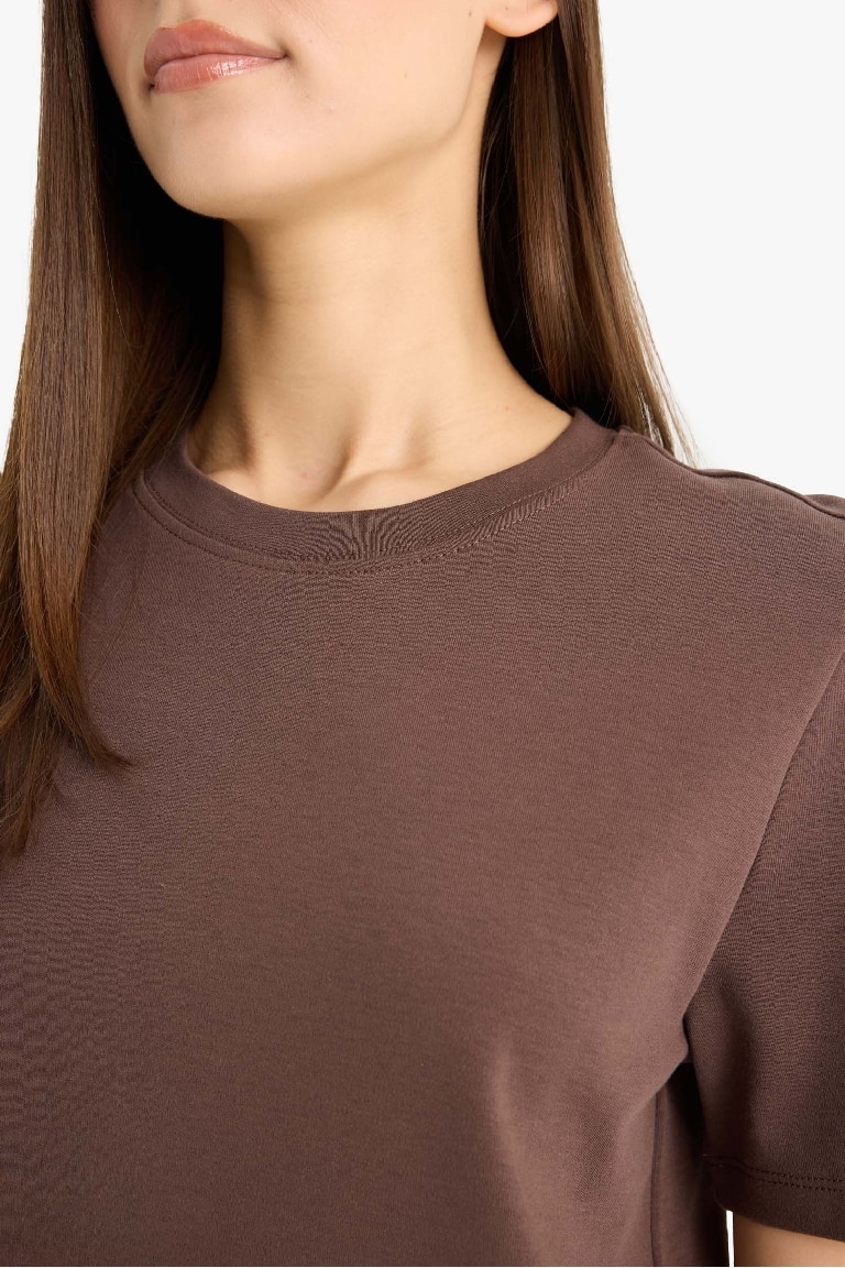 Regular Fit Bisiklet Yaka Basic Düz Kısa Kollu Tişört