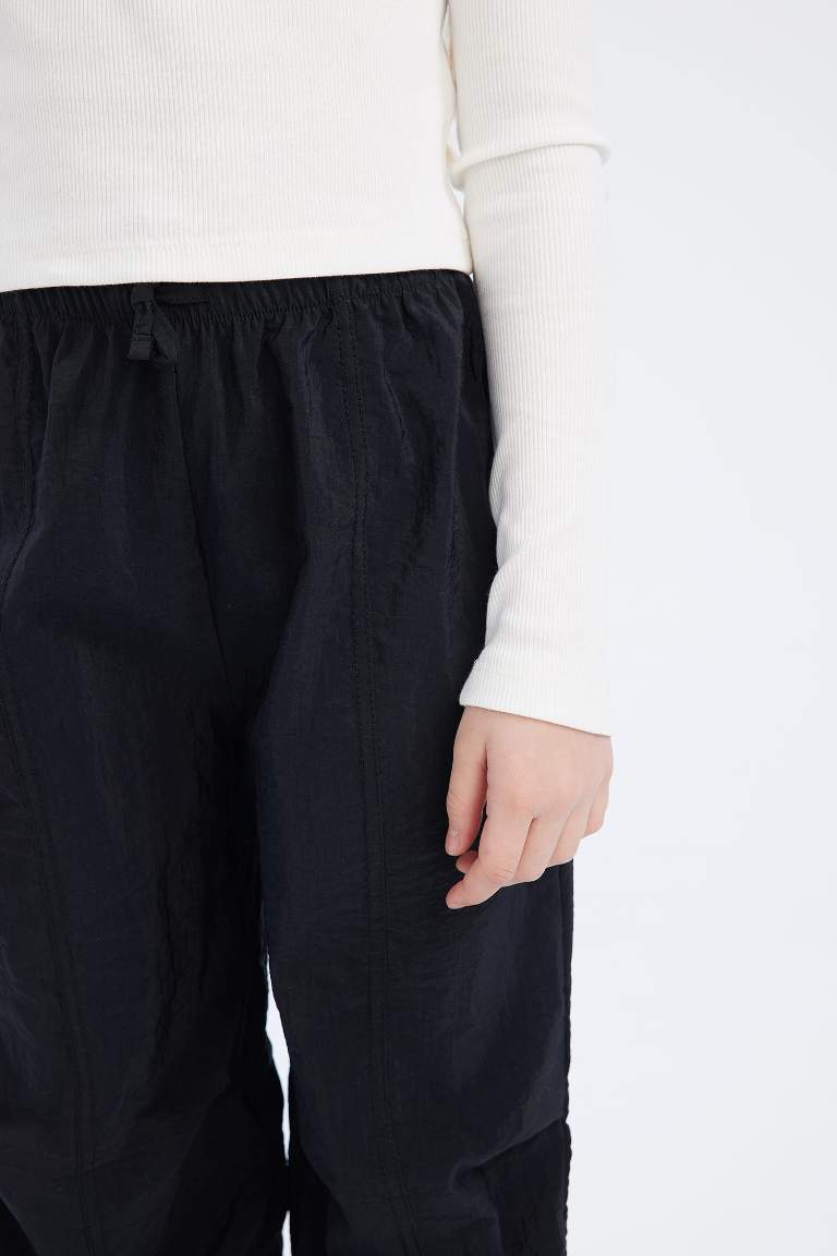 Girl Elastic Waist Straight Leg Parachute Trousers