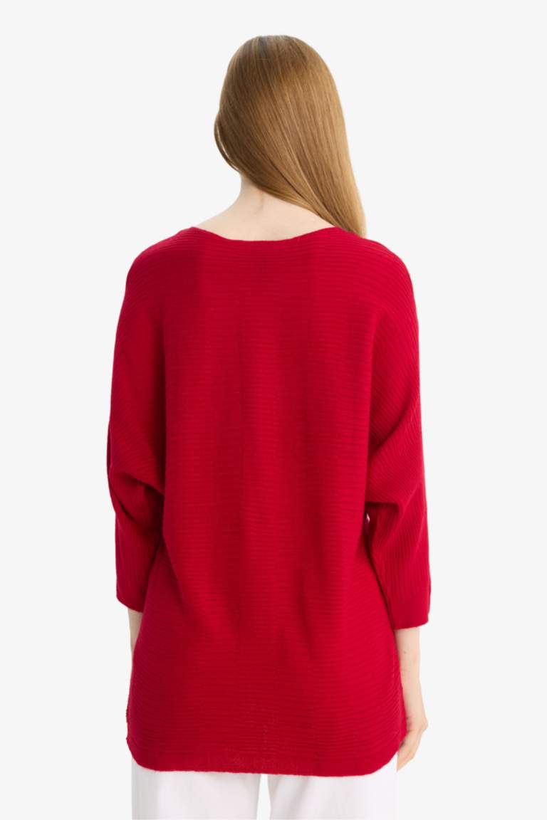 қайық тәріздес жаға Пулловер