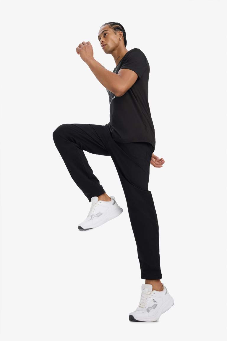 DeFactoFit Slim Fit Dar Kesim Çift Cepli Standart Paça Esnek Multifonksiyonel Sporcu Jogger