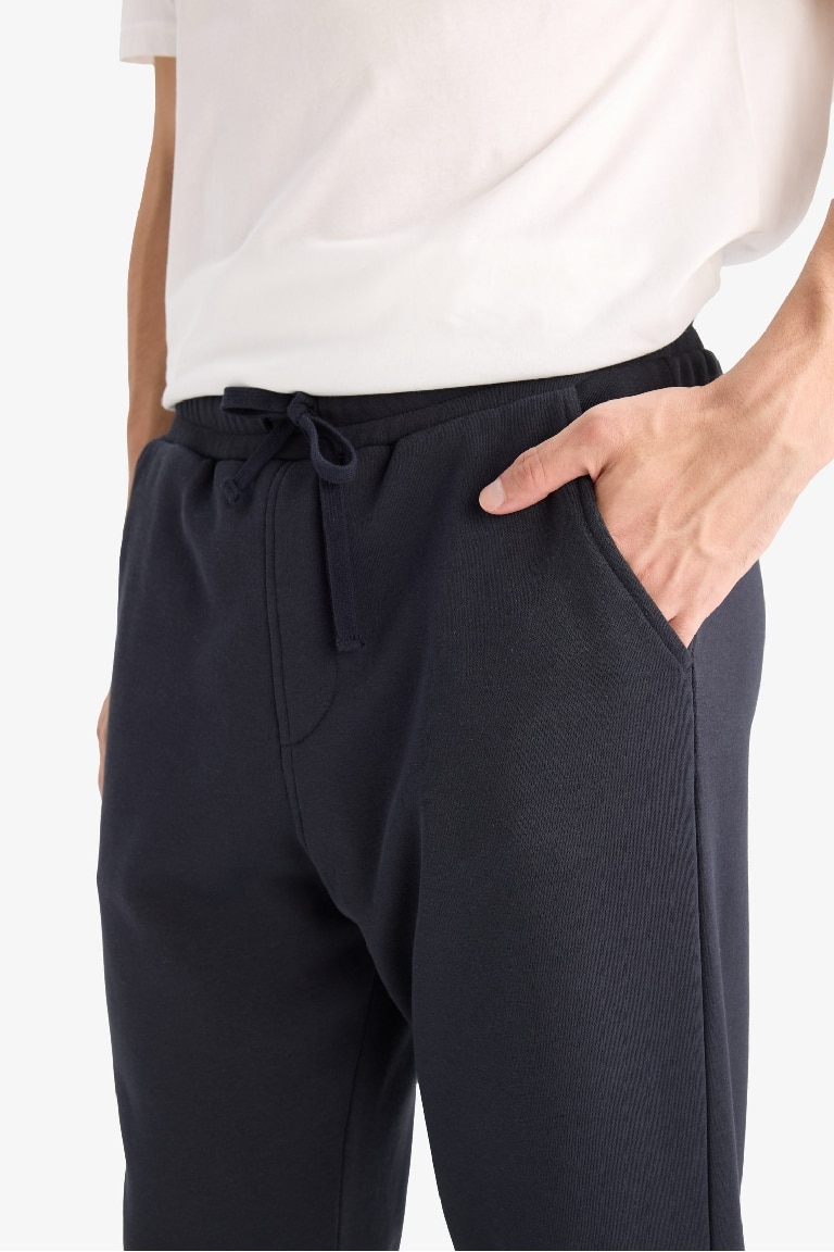 Regular Fit Beli Bağcıklı Cepli Düz Paça Kalın Eşofman Altı