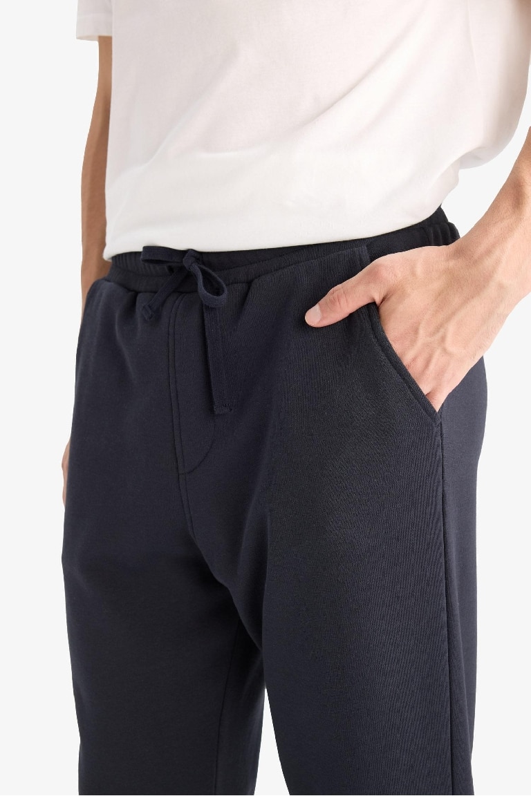 Regular Fit Beli Bağcıklı Cepli Düz Paça Kalın Eşofman Altı