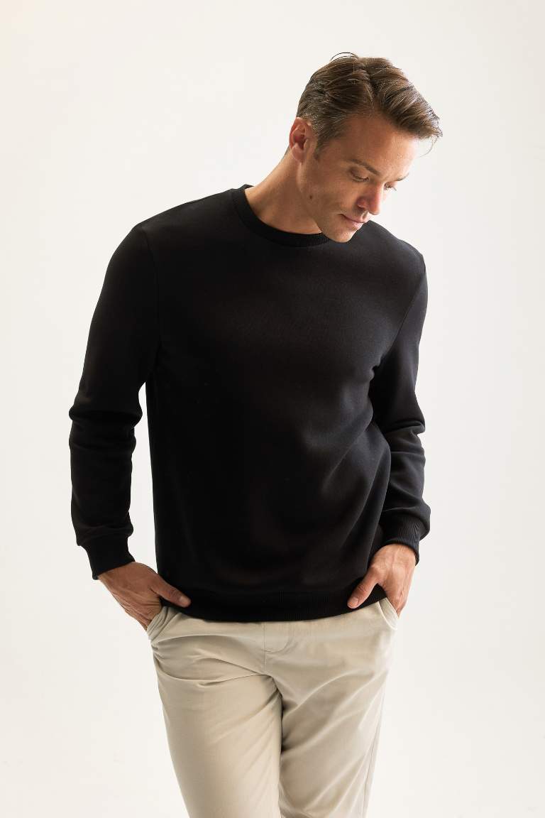 Siyah 3 İplik Pamuklu Şardonlu İçi Polarlı Regular Fit Bisiklet Yaka Kalın Sweatshirt